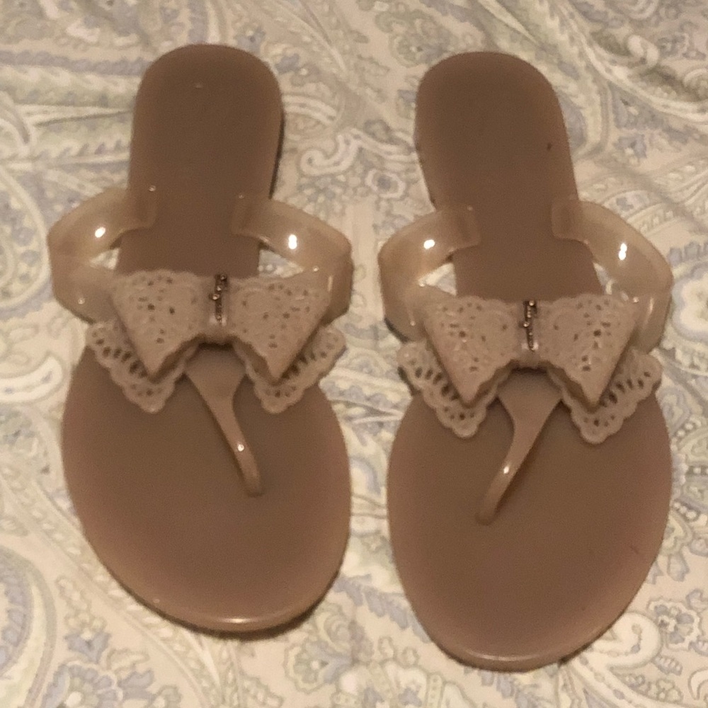 Ferragamo- Pandy Lace-Bow Sandal size 40